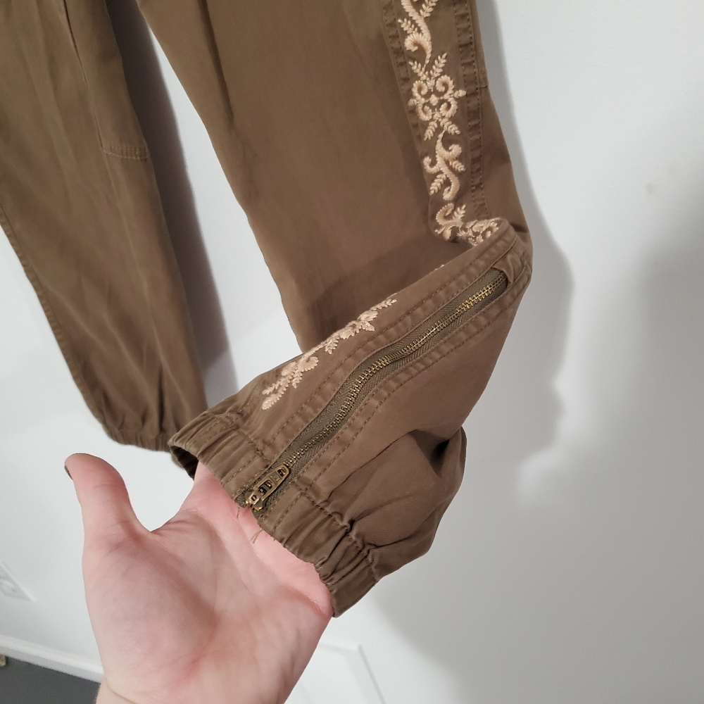 Sundance Melbourne Embroidered Cargo Jogger Pant Army Green Women’s Sz 6 Utility - Picture 5 of 10